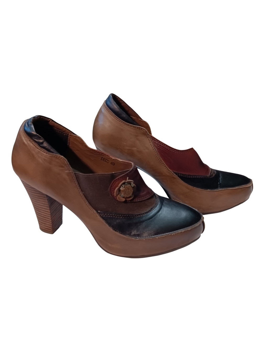 Brown and Black Women’s High-Heel Pumps